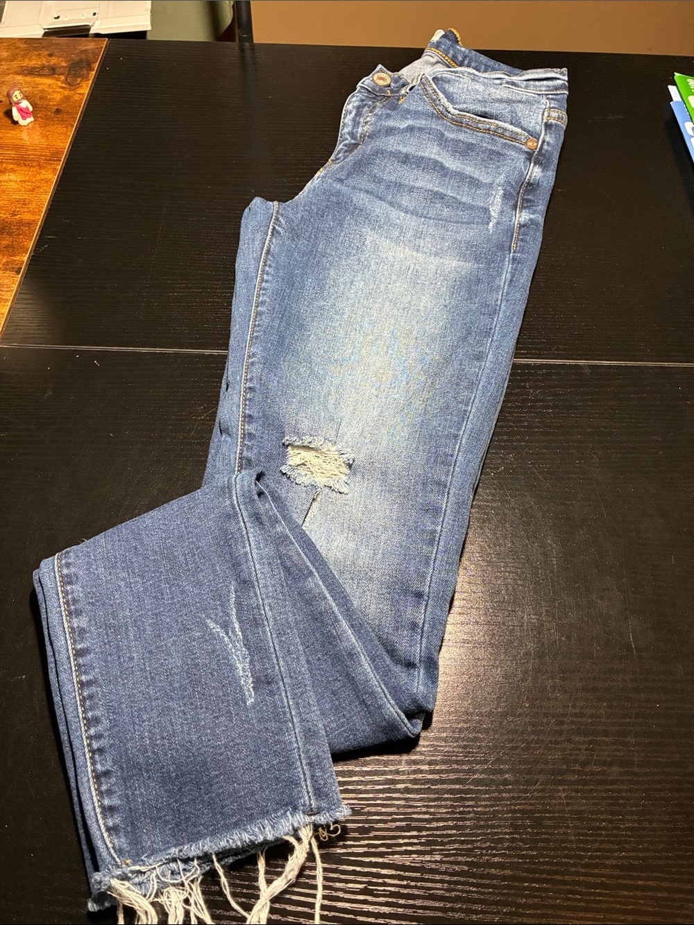 KanCan Women's Medium Blue Skinny Distressed Jeans